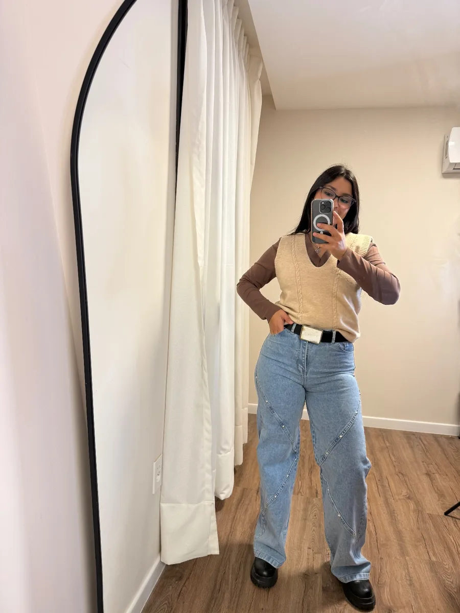Jeans tachas celeste